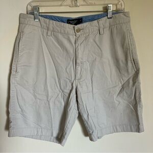 Men’s Chaps Cream Khaki Shorts size 32